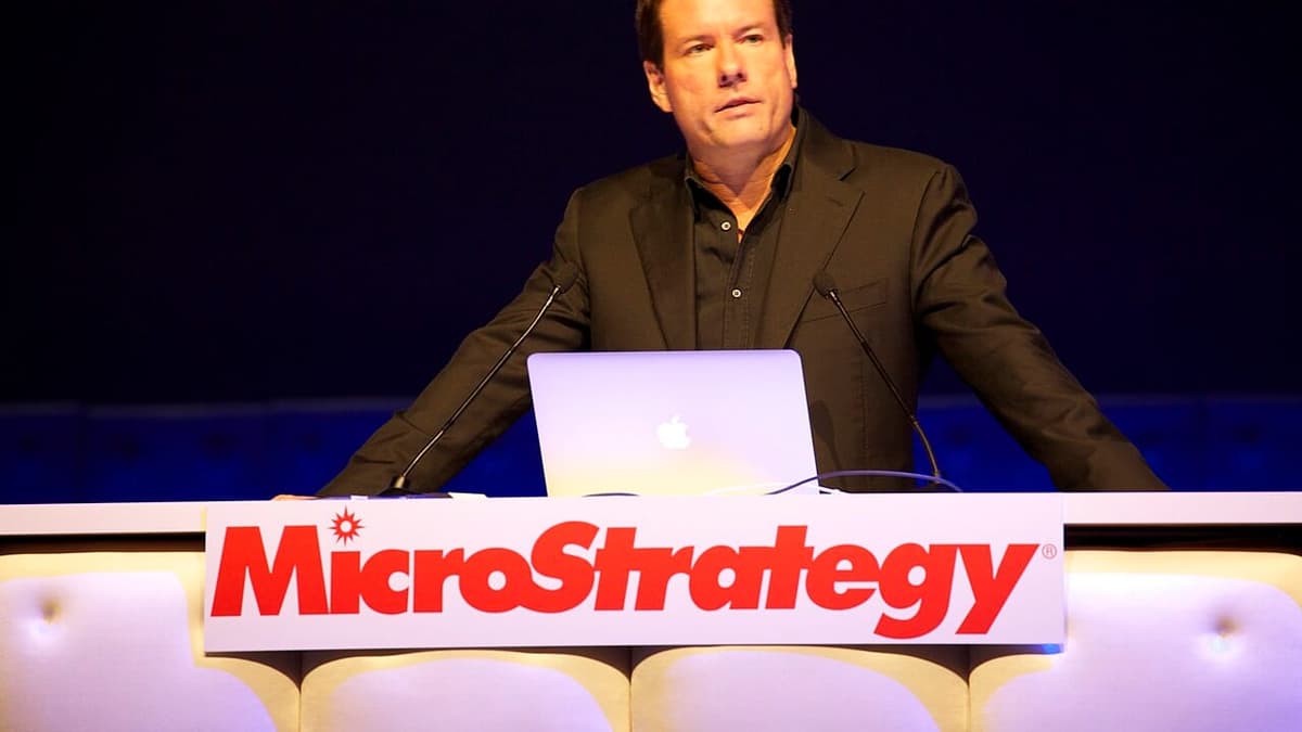 Foto da matéria: Strategy tem lucro não realizado de US$ 1,78 bilhão em Bitcoin