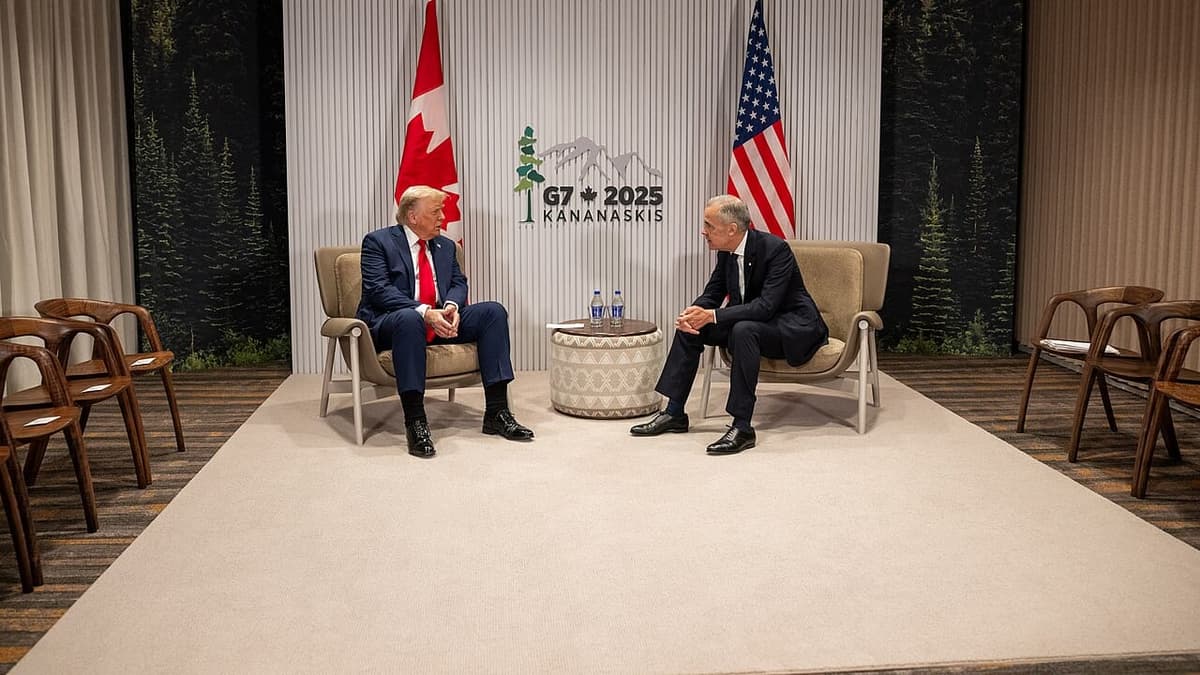 Trump pausa tarifa de 50% sobre o Canadá e anuncia acordo