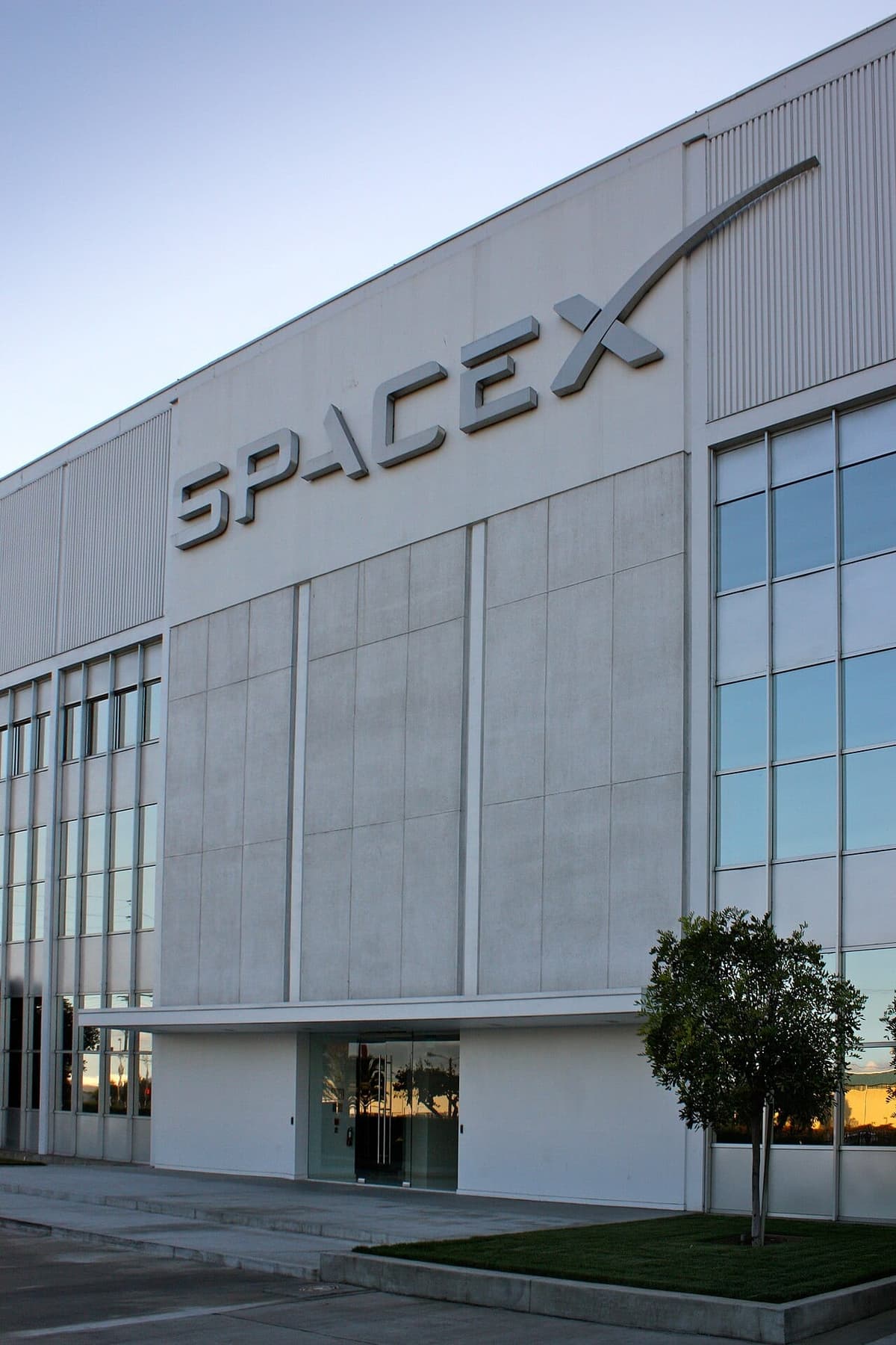Foto da matéria: SpaceX libera mais 7% das ações restritas em agosto