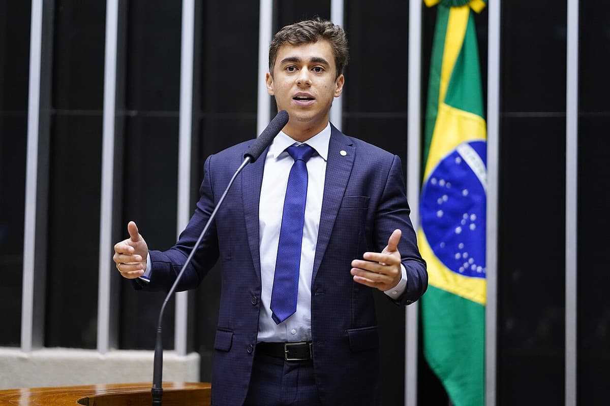 Foto da matéria: Nikolas Ferreira declara apoio a Pedro Pôncio para deputado federal por SP