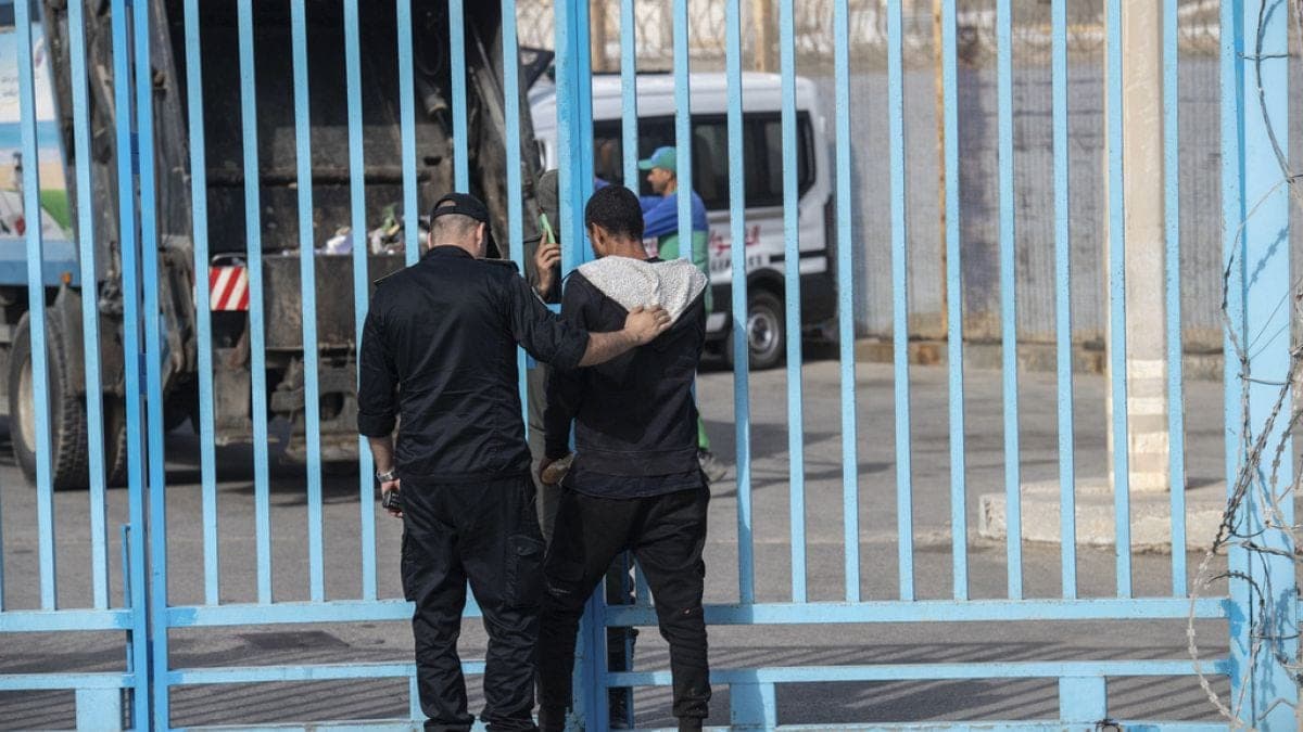 Polícia espanhola prende 5 por tráfico de migrantes em Ceuta