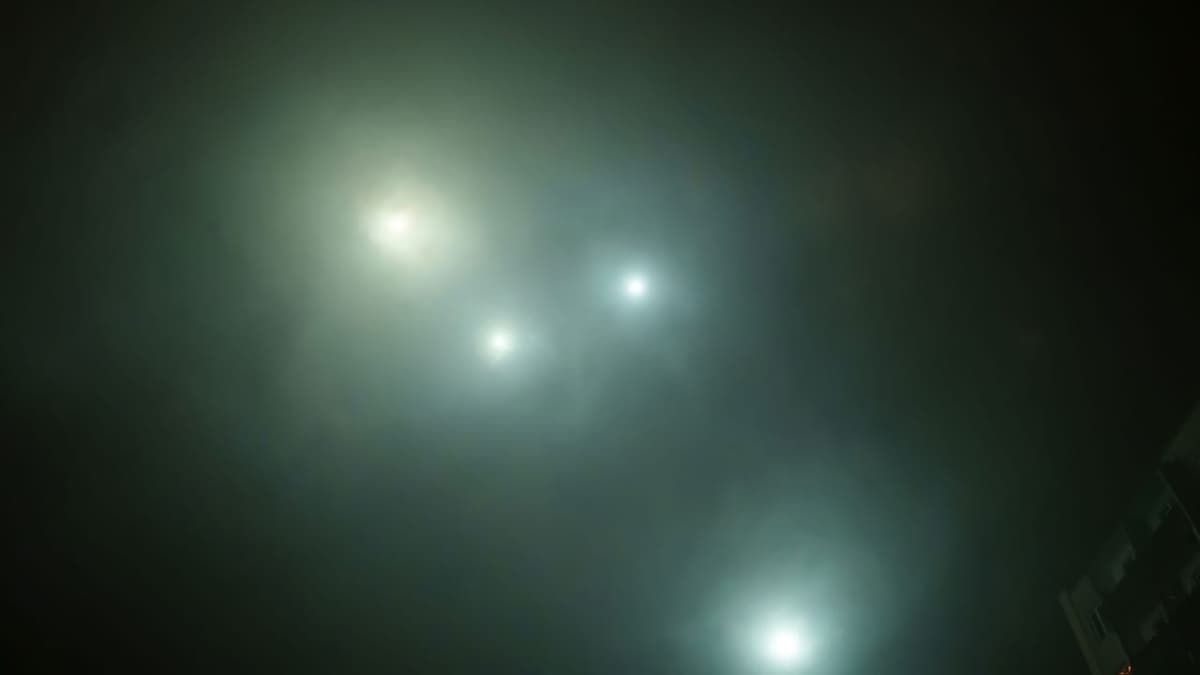 Foto da matéria: Cobertura de OVNIs eleva crença em alienígenas da Geração Z