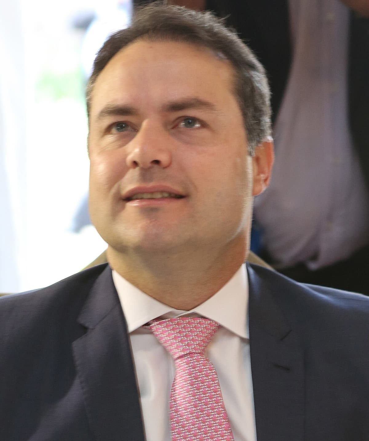 Foto da matéria: Renan Filho registra candidatura ao governo de Alagoas no limite do prazo