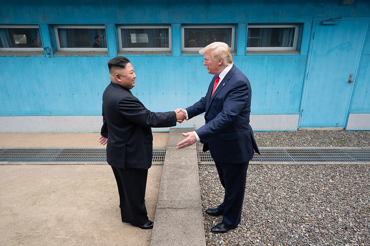 Foto da matéria: Trump afirma que se dá muito bem com Kim Jong Un
