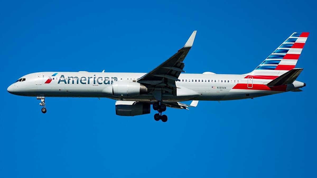 American Airlines deve trazer de volta telas de TV em voos, diz publicação