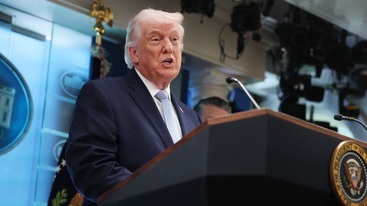 Trump considera Estreito de Ormuz 'território americano'