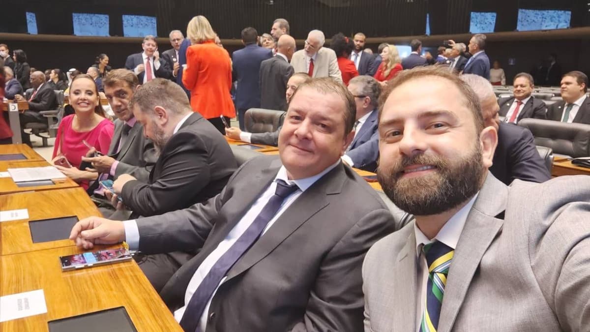 Lulinha visitou o Planalto 18 vezes em um ano e meio