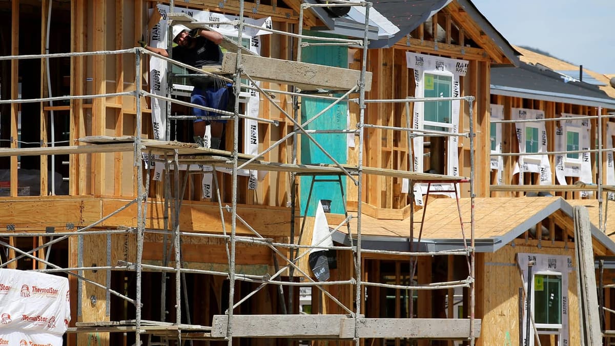 Foto da matéria: Início de construção de moradias nos EUA cai 12,4% em julho